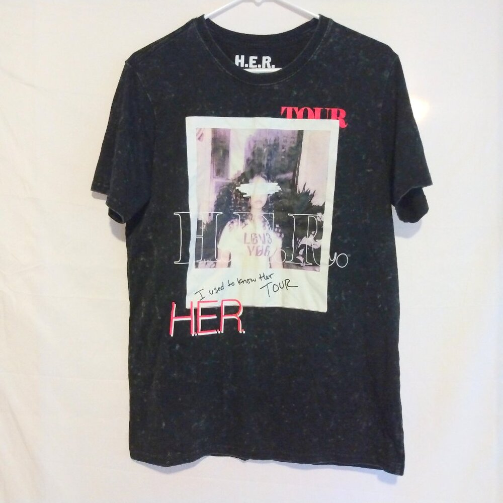 H.E.R. Black Stonewashed Graphic Tour Band Concert T Shirt M Streetwear R&B Fan